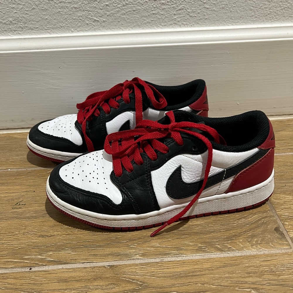 Air Jordan 1 Retro Low OG 'Black Toe'